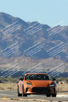 media/Nov-23-2025-Speed Ventures (Sun) [[88f20b6e61]]/6-Yellow Group/Session 1 (Turns 16 and 17 Exit)/